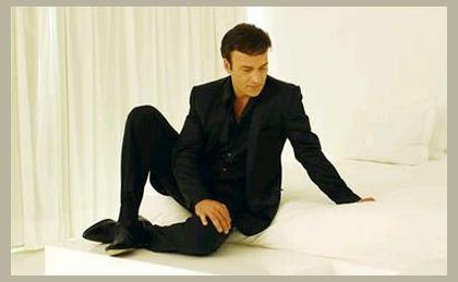 Tony Carreira photo 1