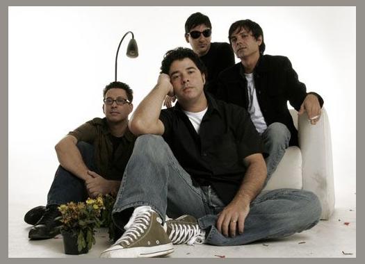 Uns e Outros photo 1