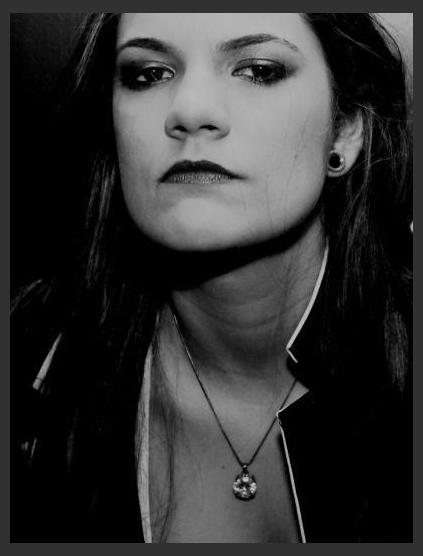 Vanessa Pondé photo 1