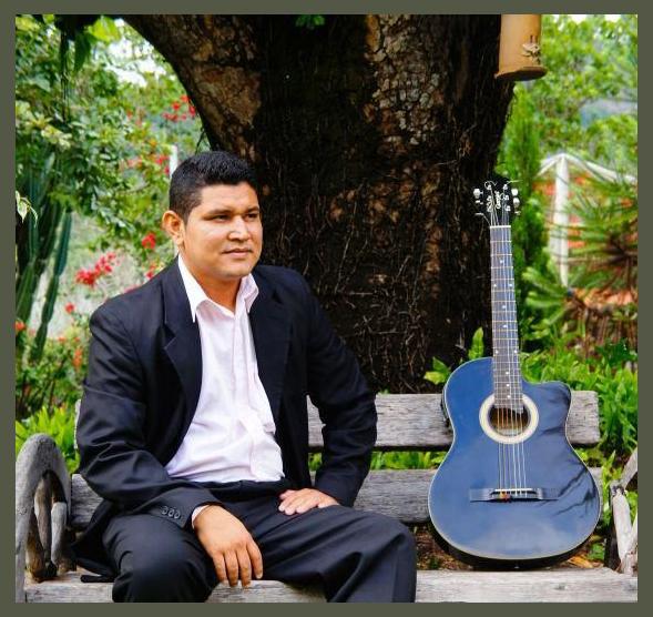 Vicenar Fernandes photo 1