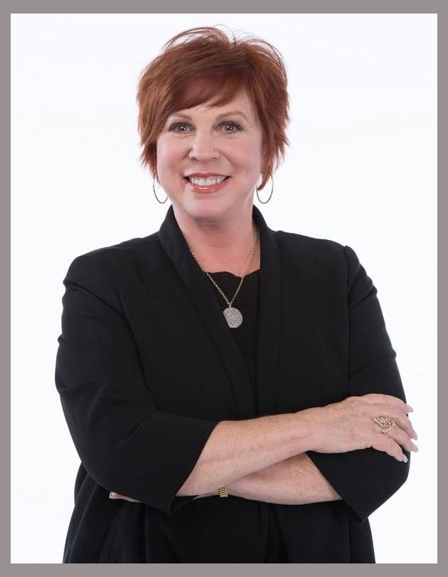 Vicki Lawrence photo 1