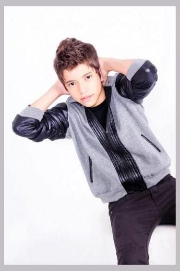 Victor Santos photo 1