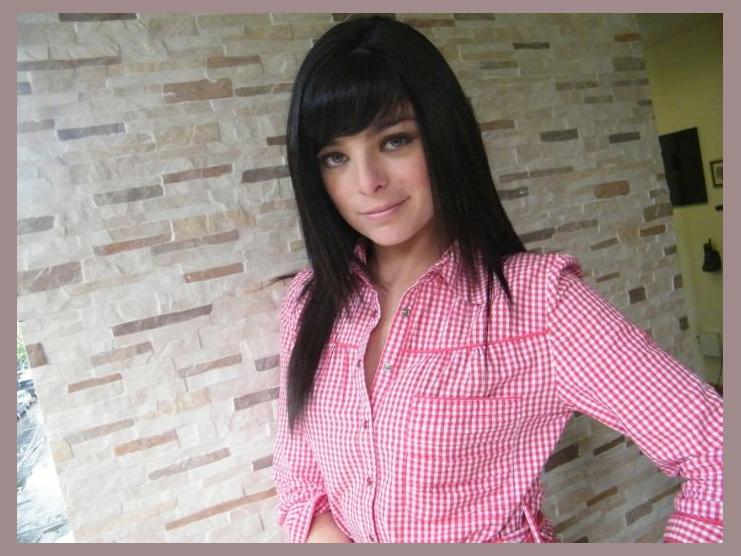 Violeta Isfel photo 1