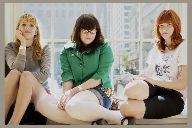 Vivian Girls photo 1
