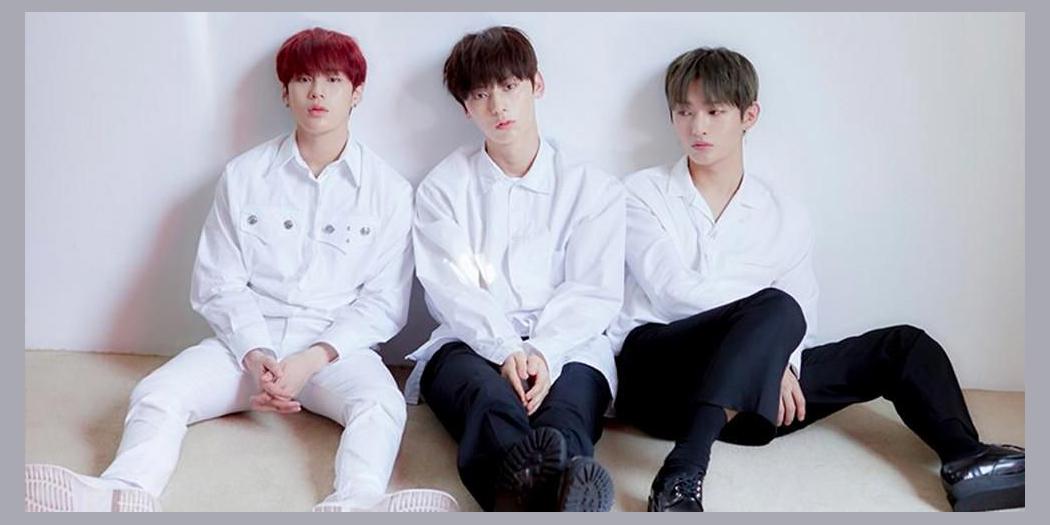 Wanna One - Lean On Me photo 1