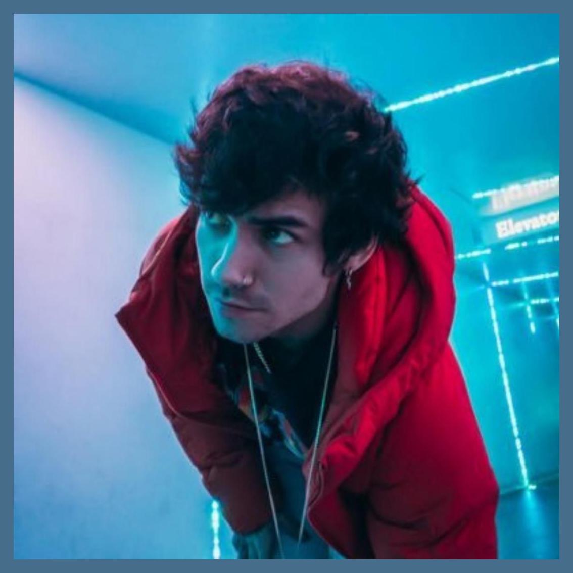 Wesley Tucker photo 1