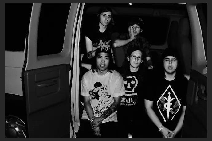 Whirr photo 1