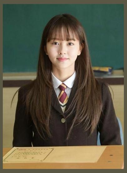 Who Are You: School 2015 photo 1