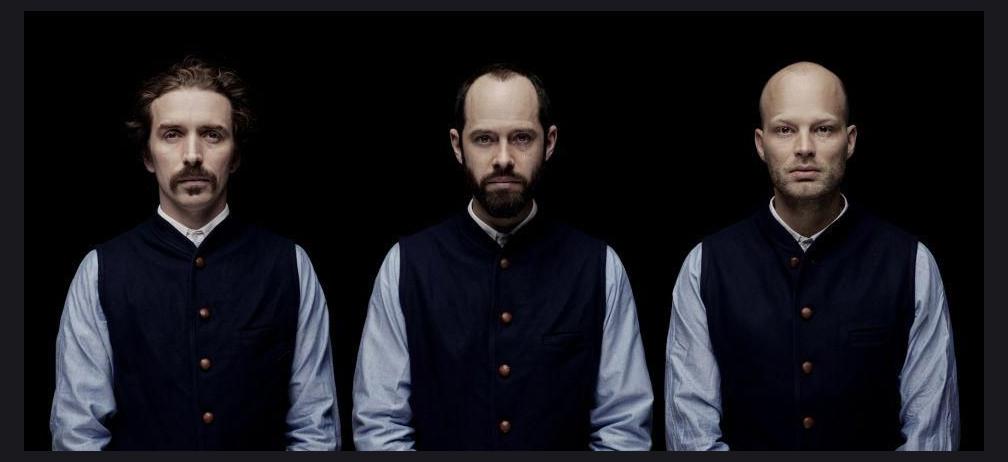 WhoMadeWho photo 1