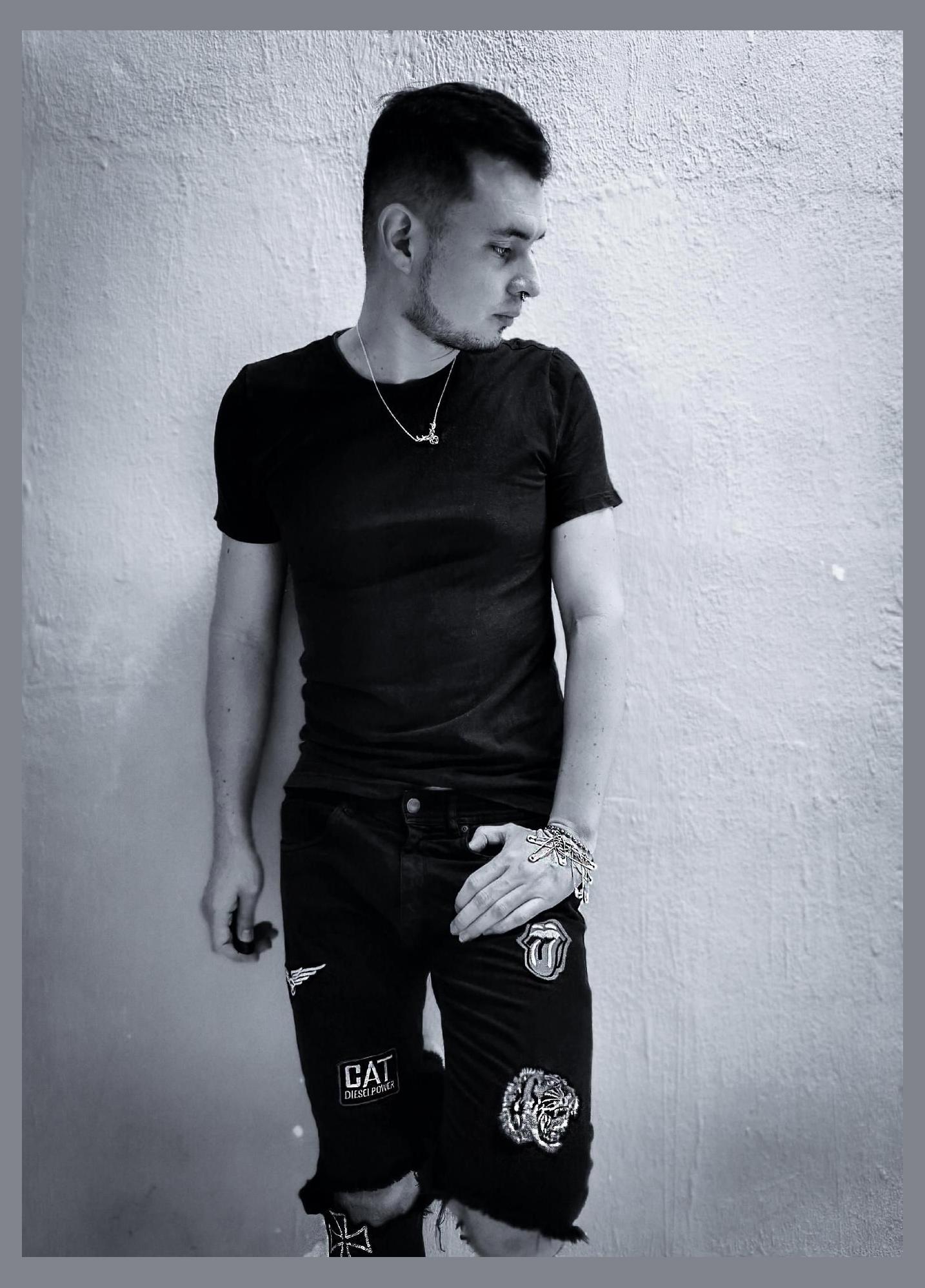 William Petrova photo 1