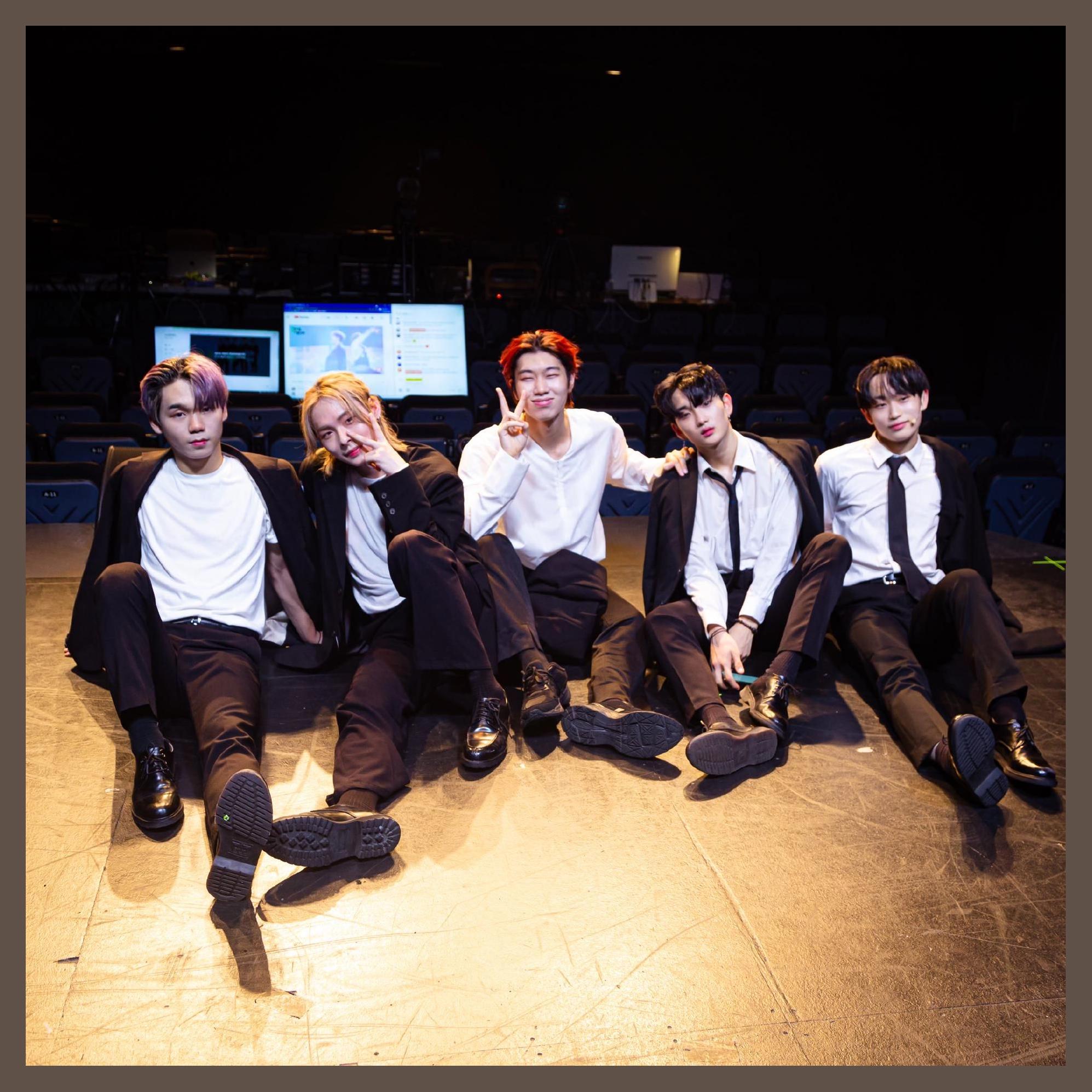 withus photo 1