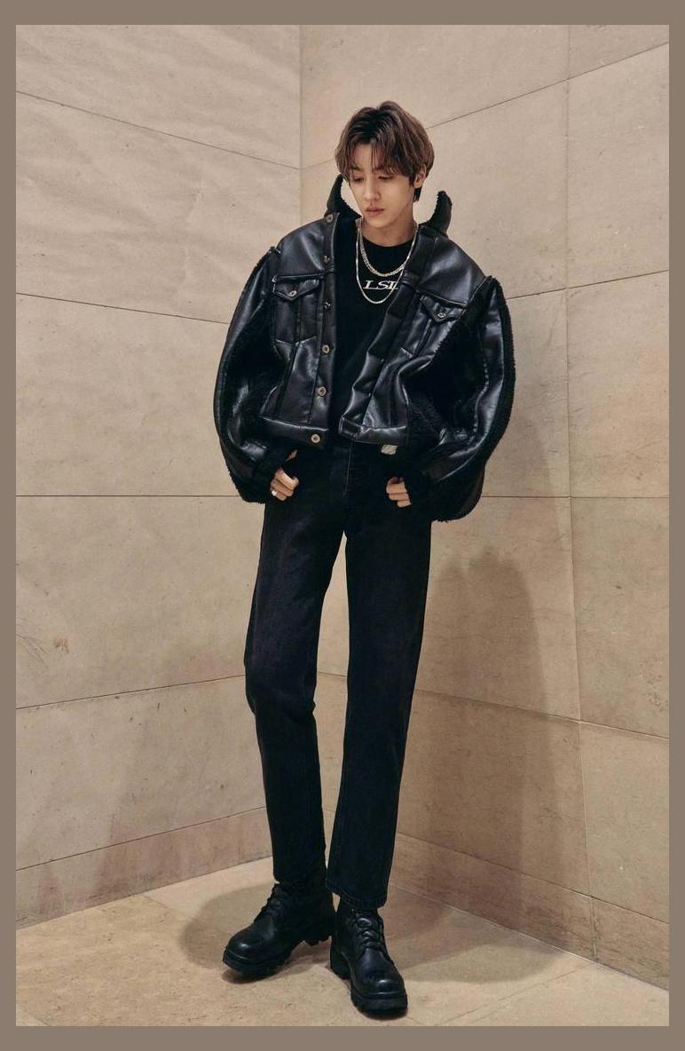Wooseok photo 1