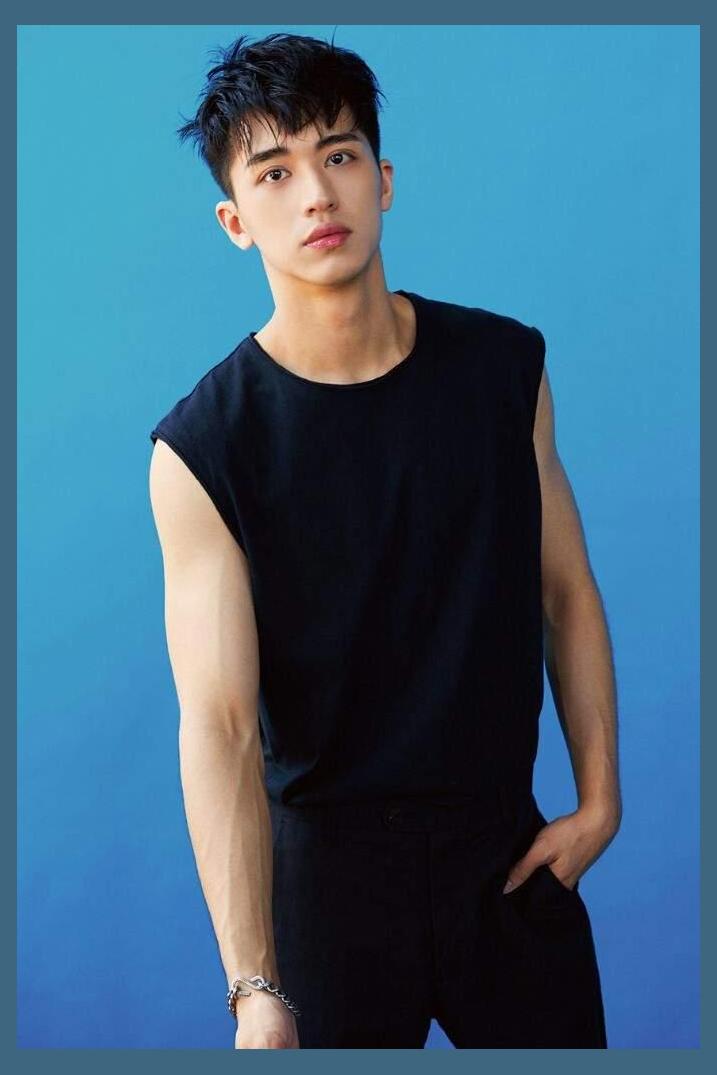 Xu Weizhou photo 1