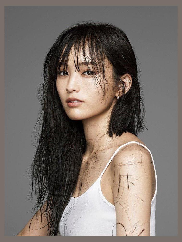 Yamamoto Sayaka photo 1