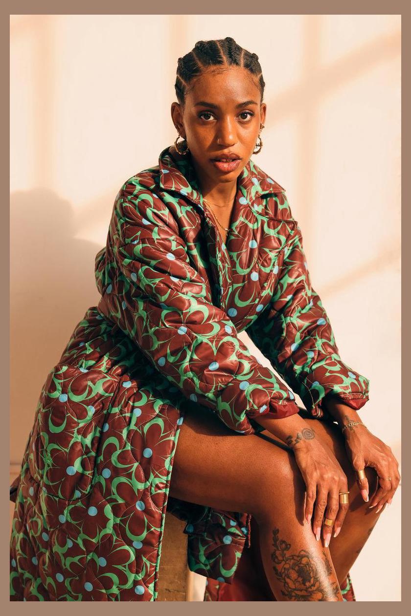 Yaya Bey photo 1