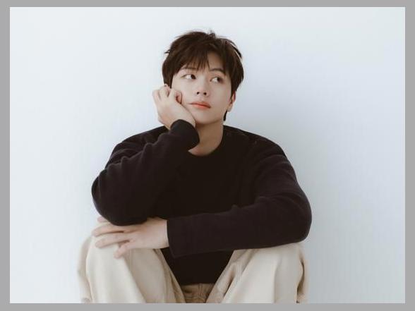 Yook Sungjae photo 1