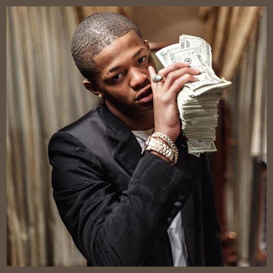 YK Osiris photo 1