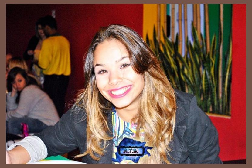 Yasmim Manaia photo 1
