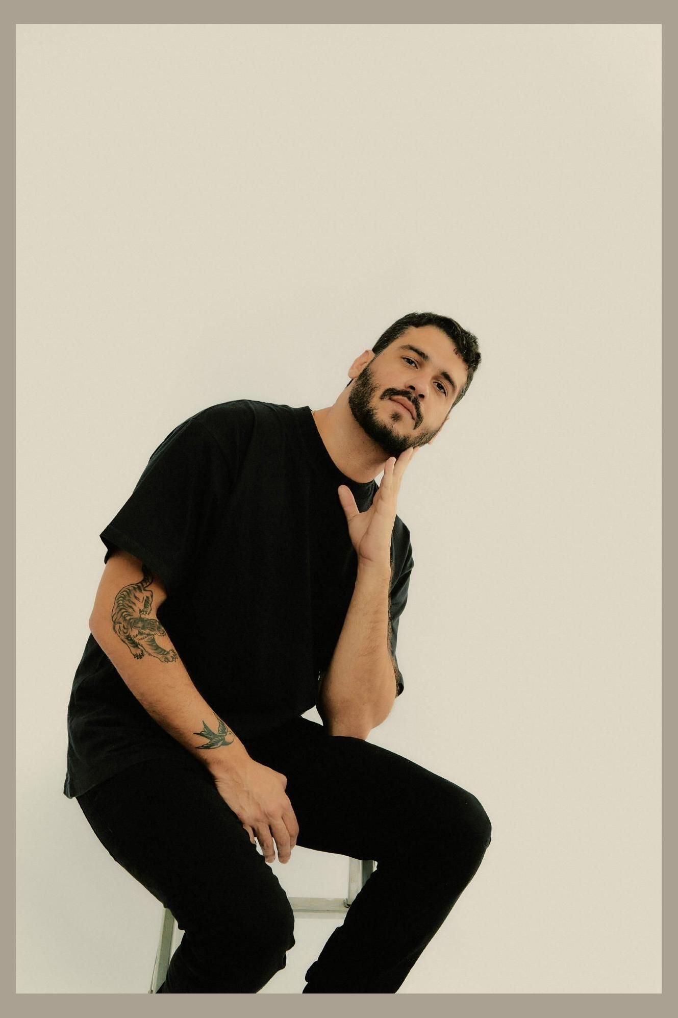 Yuri Corbal photo 1
