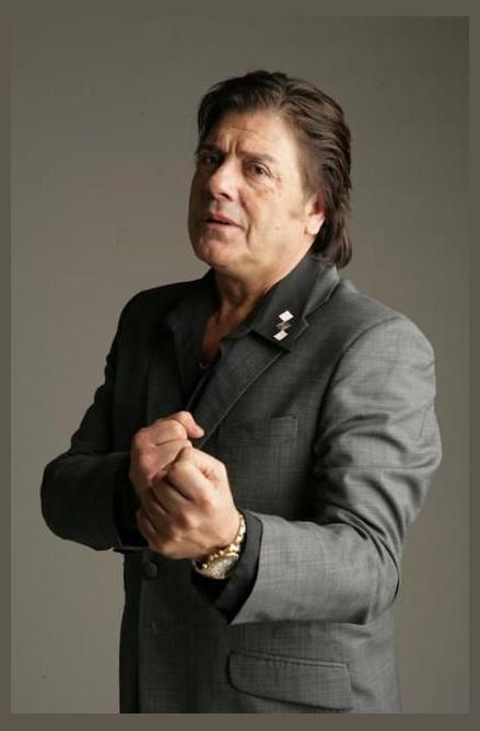 Zalo Reyes photo 1