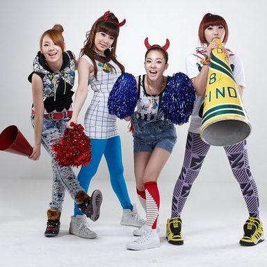 2NE1 photo 268
