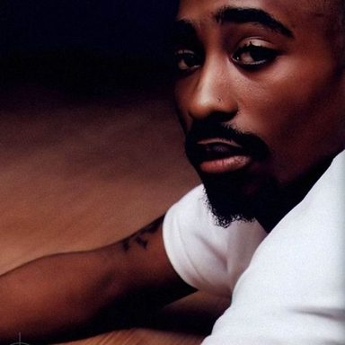 2Pac (Tupac Shakur) photo 44