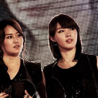 2YOON photo 29