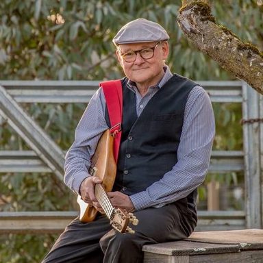 Adrian Legg
