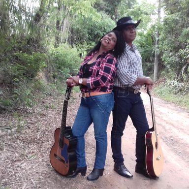 Adrianny e Marques