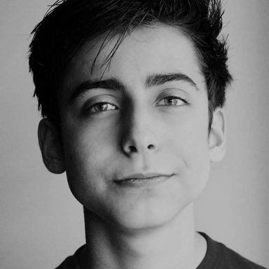 Aidan Gallagher