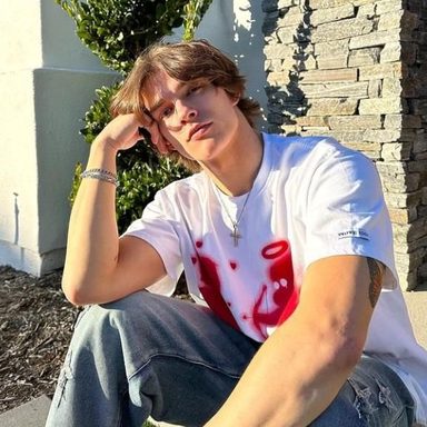 Alex Sampson photo 10