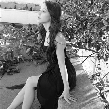 Alexandria Nicole Moore photo 17