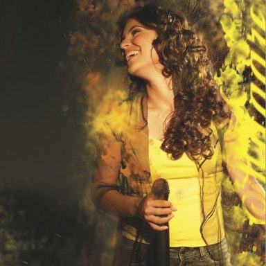Aline Barros photo 76
