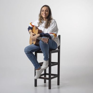 Amanda Rodrigues photo 10