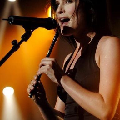 Andrea Corr photo 14