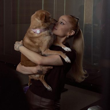 Ariana Grande photo 47