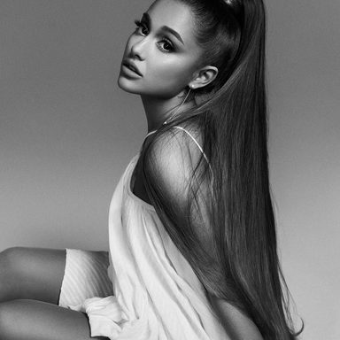 Ariana Grande photo 299