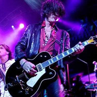 Aerosmith photo 30