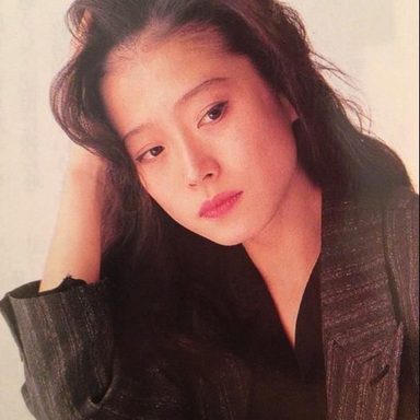 Akina Nakamori