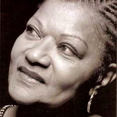 Alaíde Costa