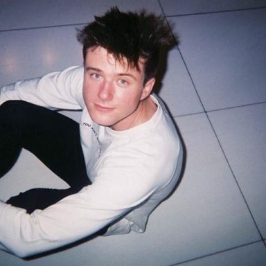 Alec Benjamin