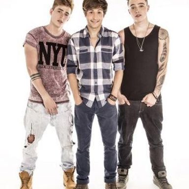 Banda Fly photo 9