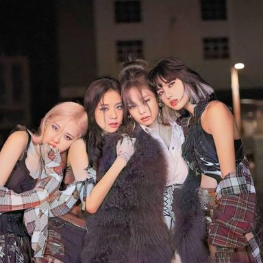 BLACKPINK photo 12
