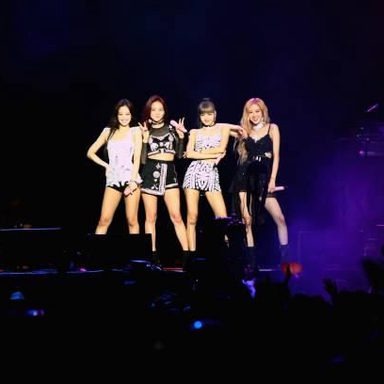BLACKPINK photo 95