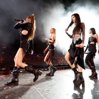 BLACKPINK photo 43