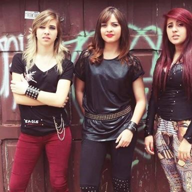 Banda Cherry Machine