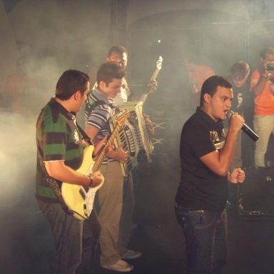 Banda Som e Louvor
