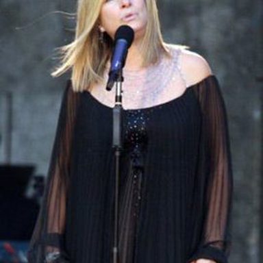 Barbra Streisand photo 12