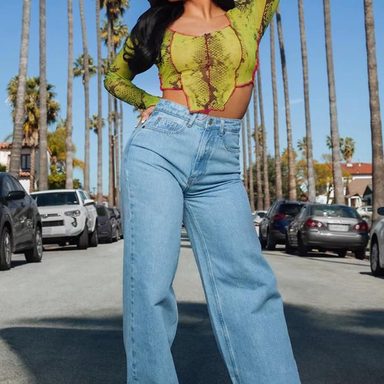 Becky G photo 18