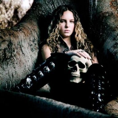 Belinda photo 91